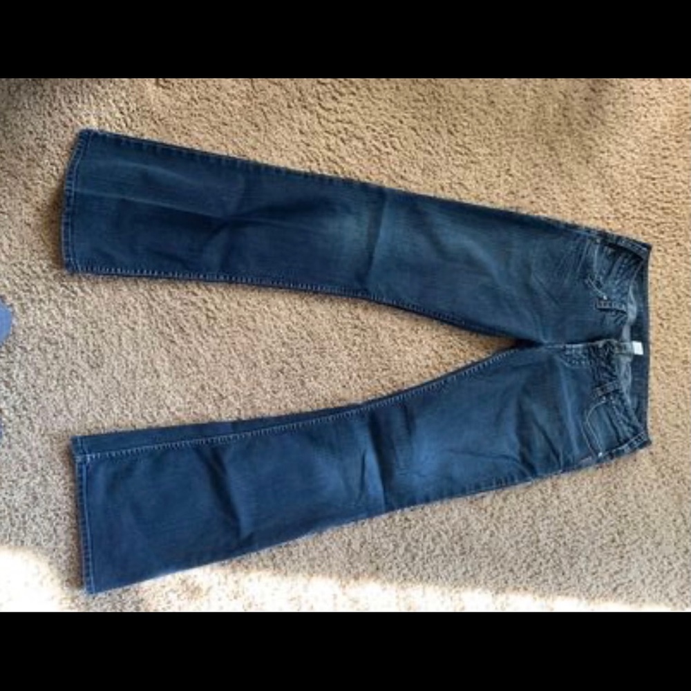 Silver Pioneer Jeans. Size 31/33 barely worn